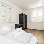 Residence&pool Schwarz 3*