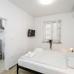 Pensión Residence&pool Schwarz 3*