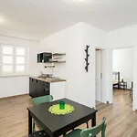 & Pool Schwarz Guest house 3*