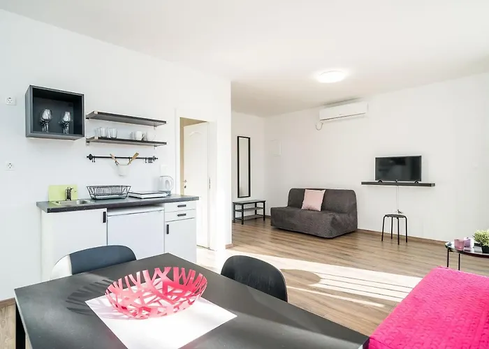 Affittacamere & Pool Schwarz Cavtat